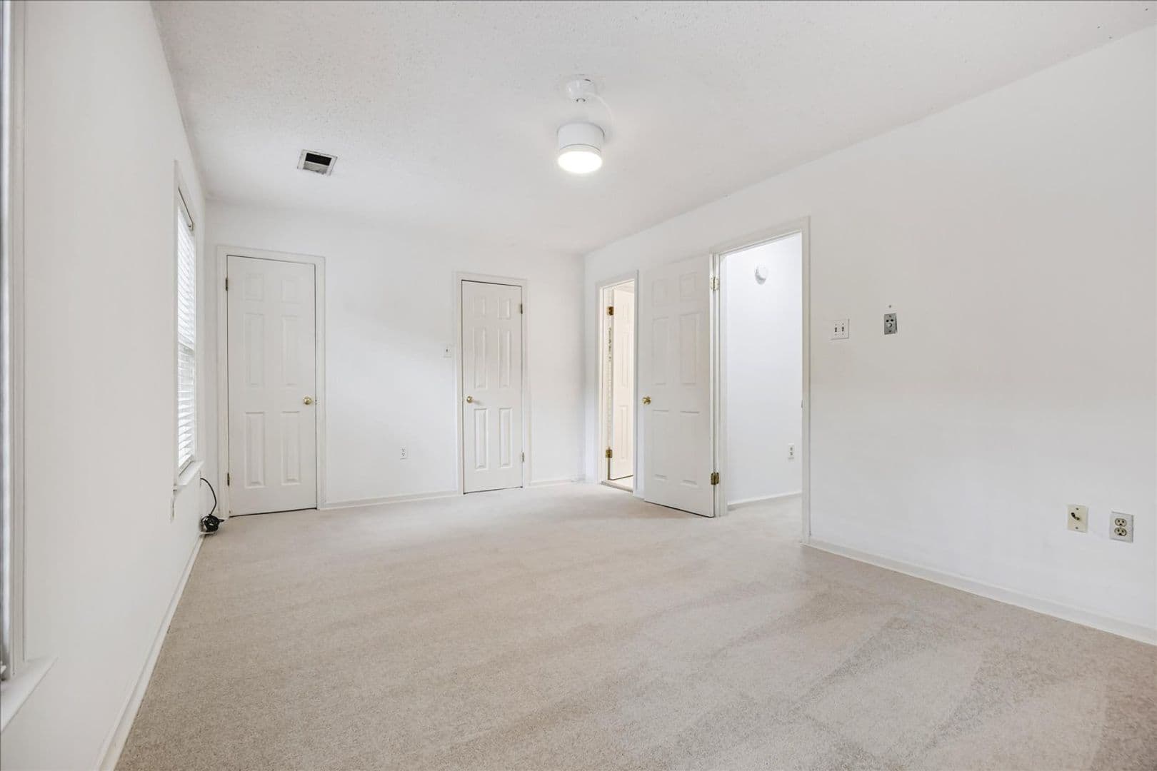 Memphis Townhome: 1694 Belvedere Court #1694