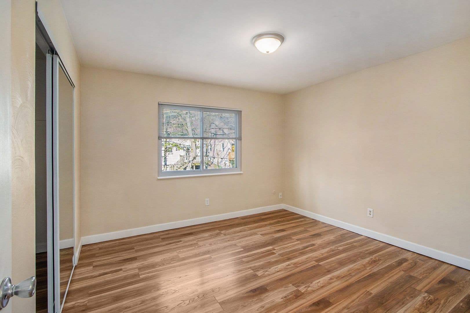 Kalamazoo Apartment: 444 Garland Street