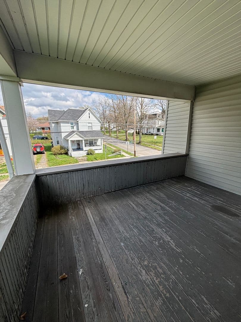 Greenville Apartment: 61 Columbia Ave