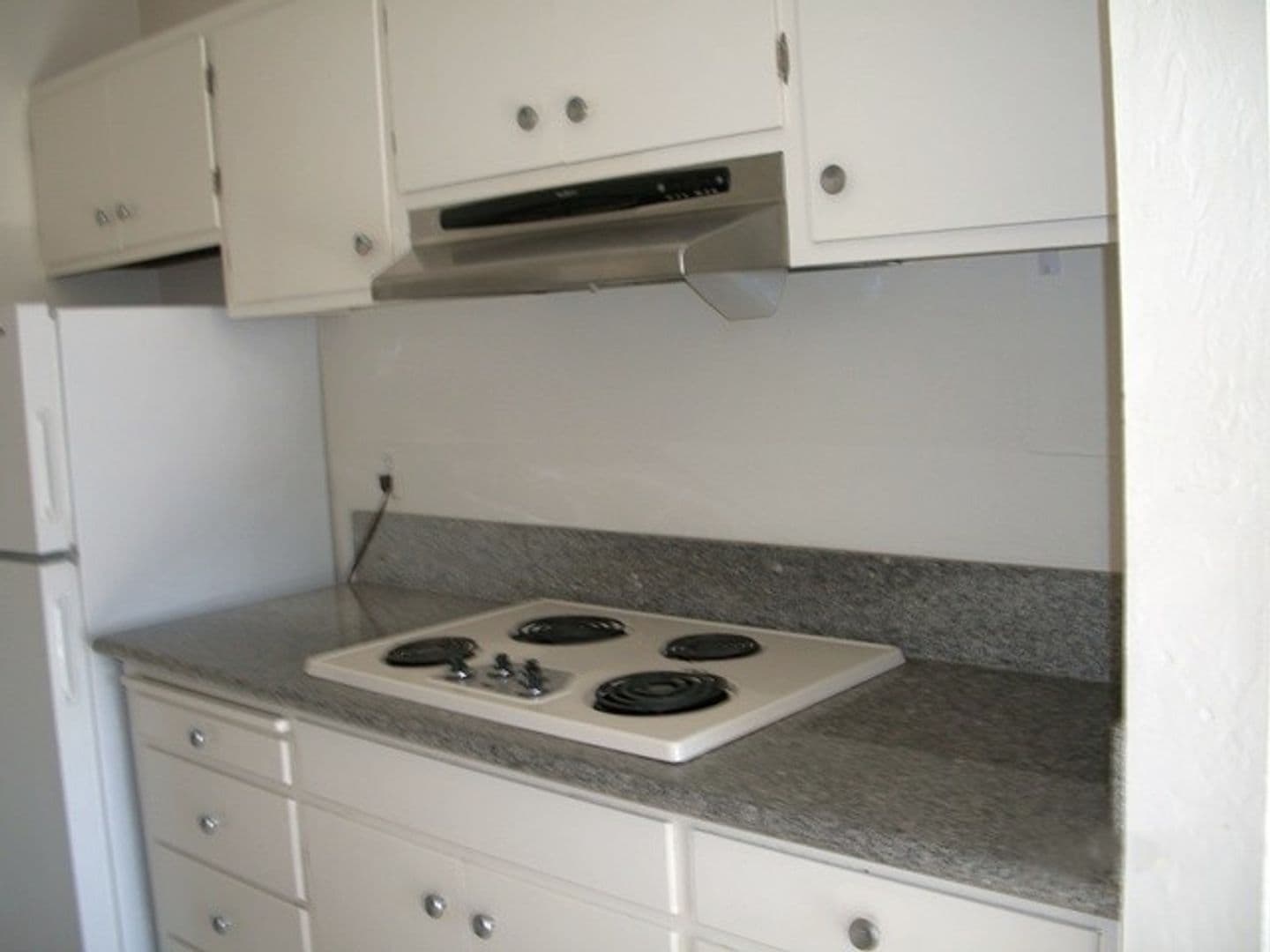 Berkeley Apartment: 1550 Walnut St Apt 01