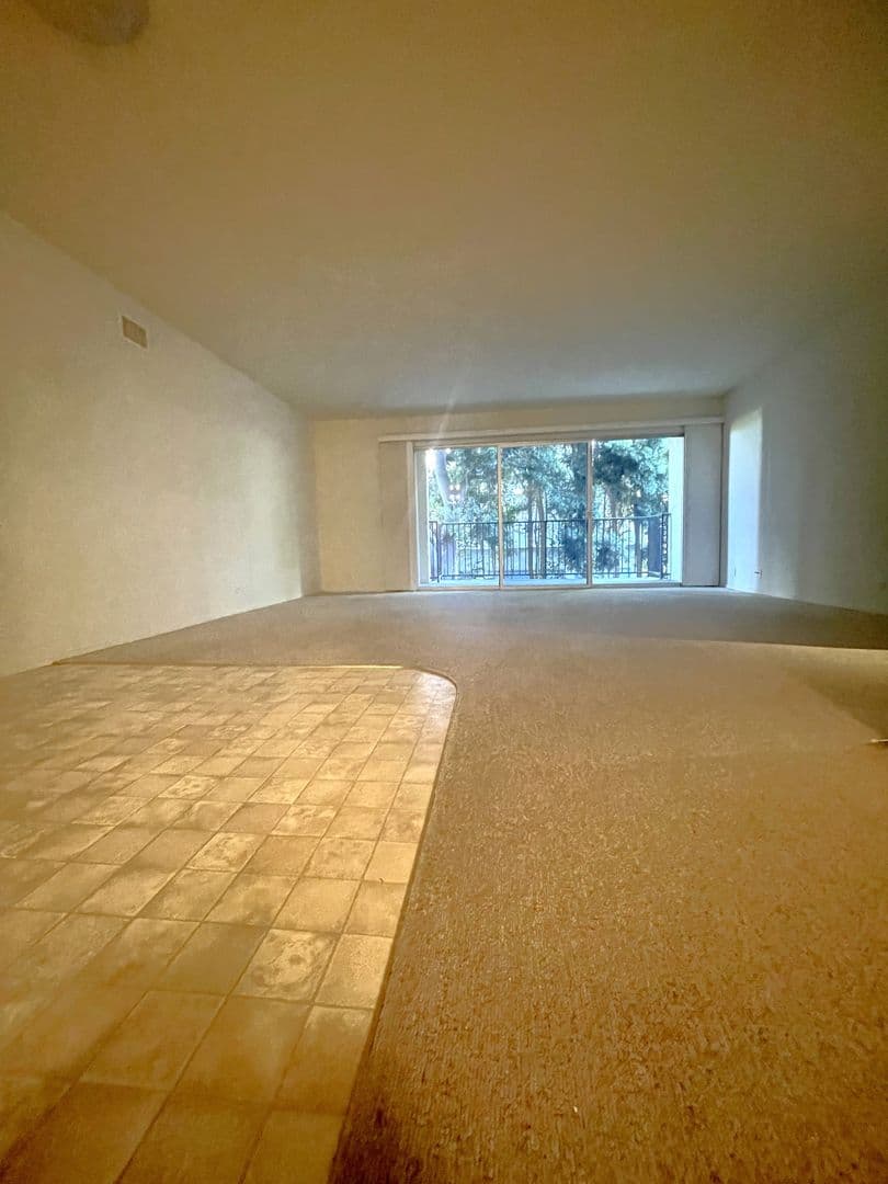 Berkeley Apartment: 1550 Walnut St Apt 03