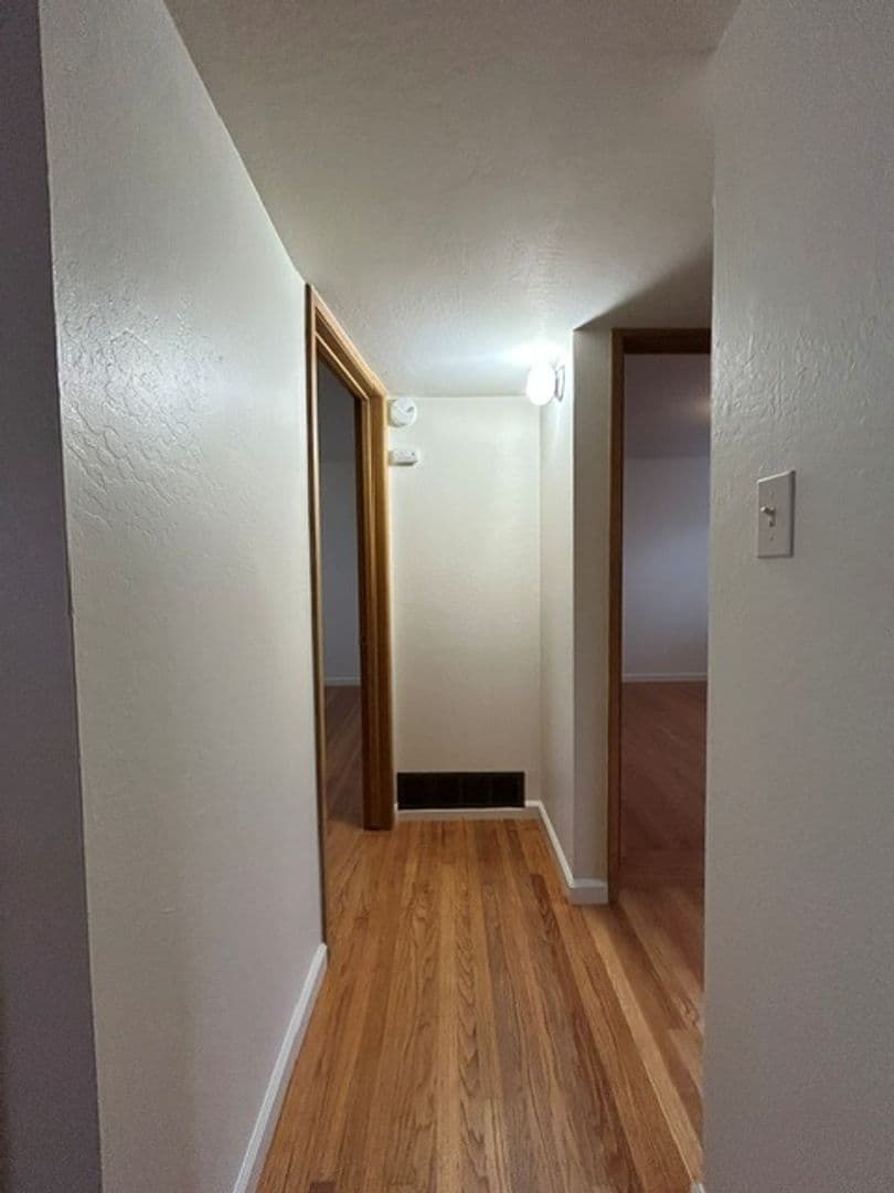 El Cerrito Apartment: 939 Lexington Ave.  #6