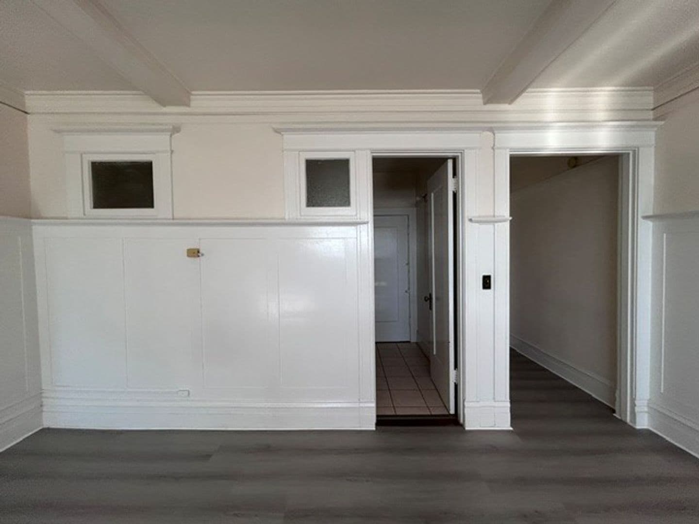 Berkeley Apartment: 2437 Shattuck Ave.  4