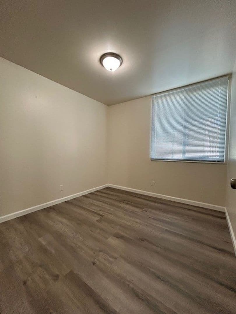 Berkeley Apartment: 2024 Vine Street Unit 1A