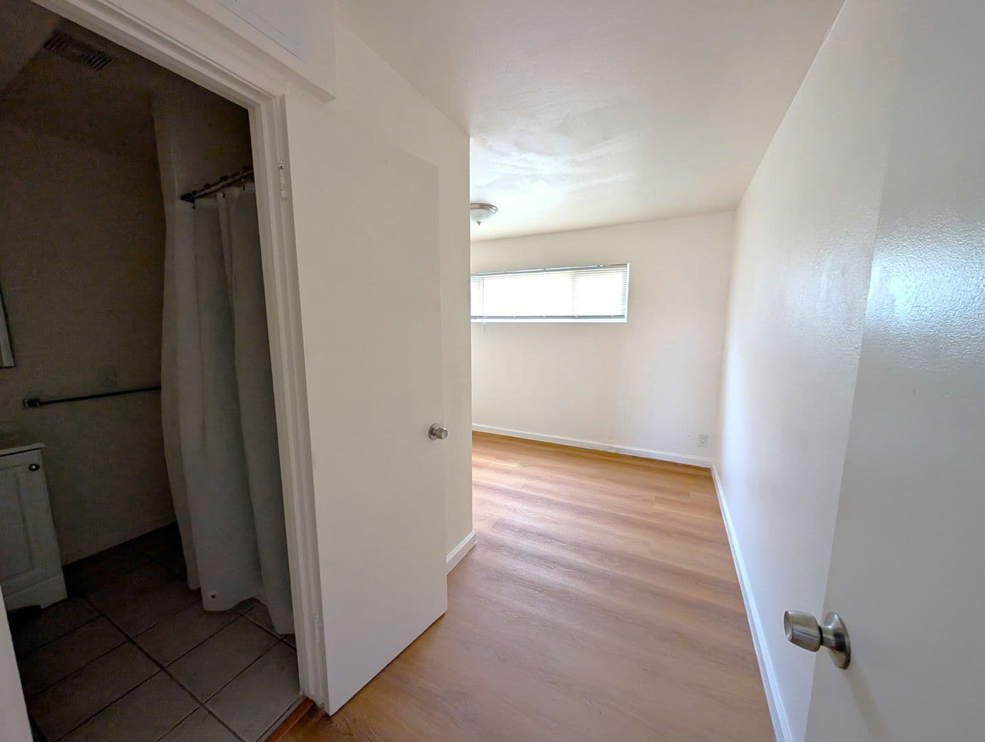 Berkeley Apartment: 1213 San Pablo Ave  #103