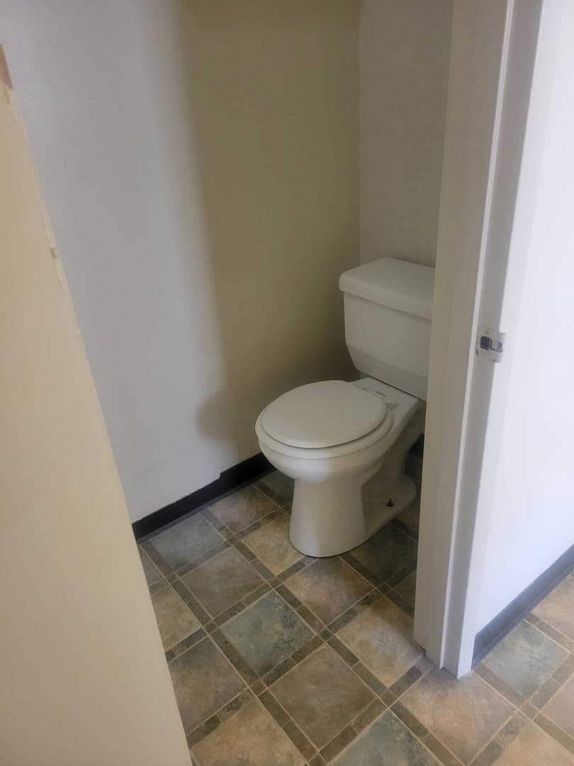 Berkeley Apartment: 2724 Channing Way