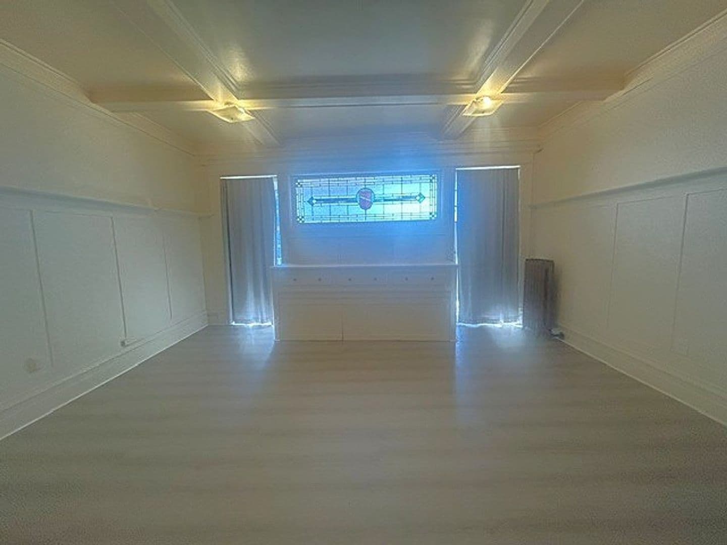 Berkeley Apartment: 2437 Shattuck Ave. #20