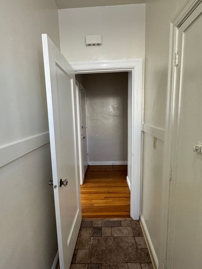 Berkeley Apartment: 1681 Scenic Ave.