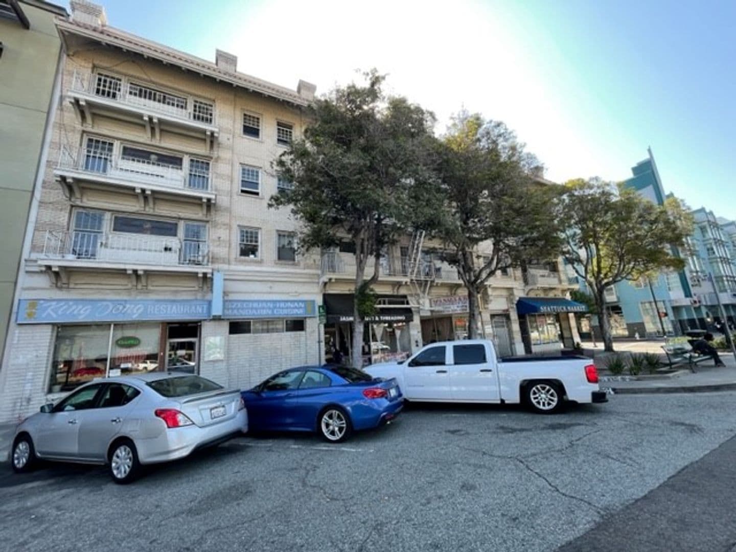 Berkeley Apartment: 2437 Shattuck Ave. #20