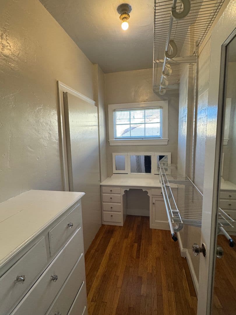 Berkeley Apartment: 1681 Scenic Ave.