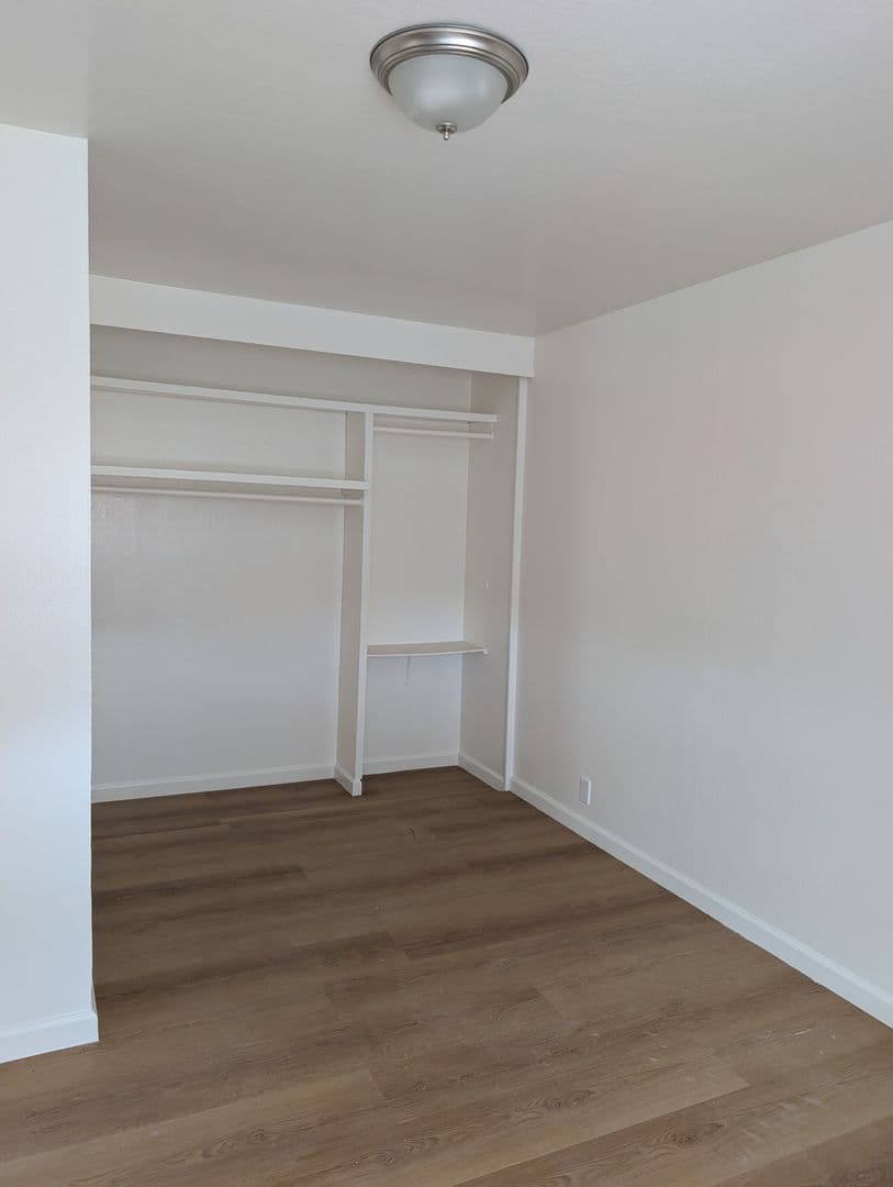 Berkeley Apartment: 1213 San Pablo Ave  #201
