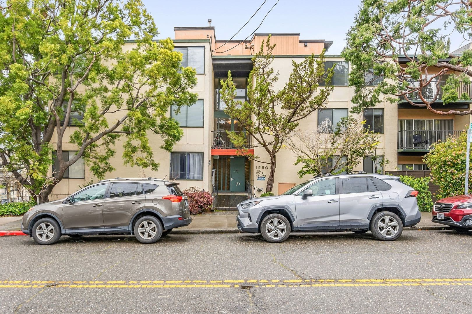 Berkeley Apartment: 1550 Walnut St Apt 01