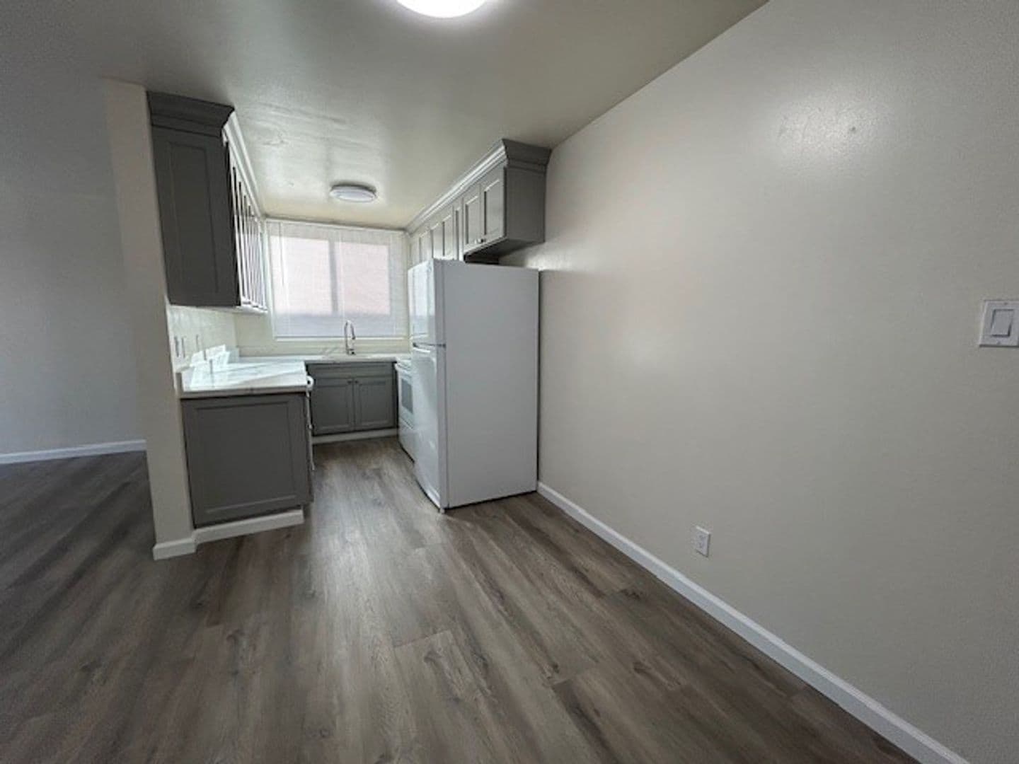 Berkeley Apartment: 2024 Vine Street Unit 1A