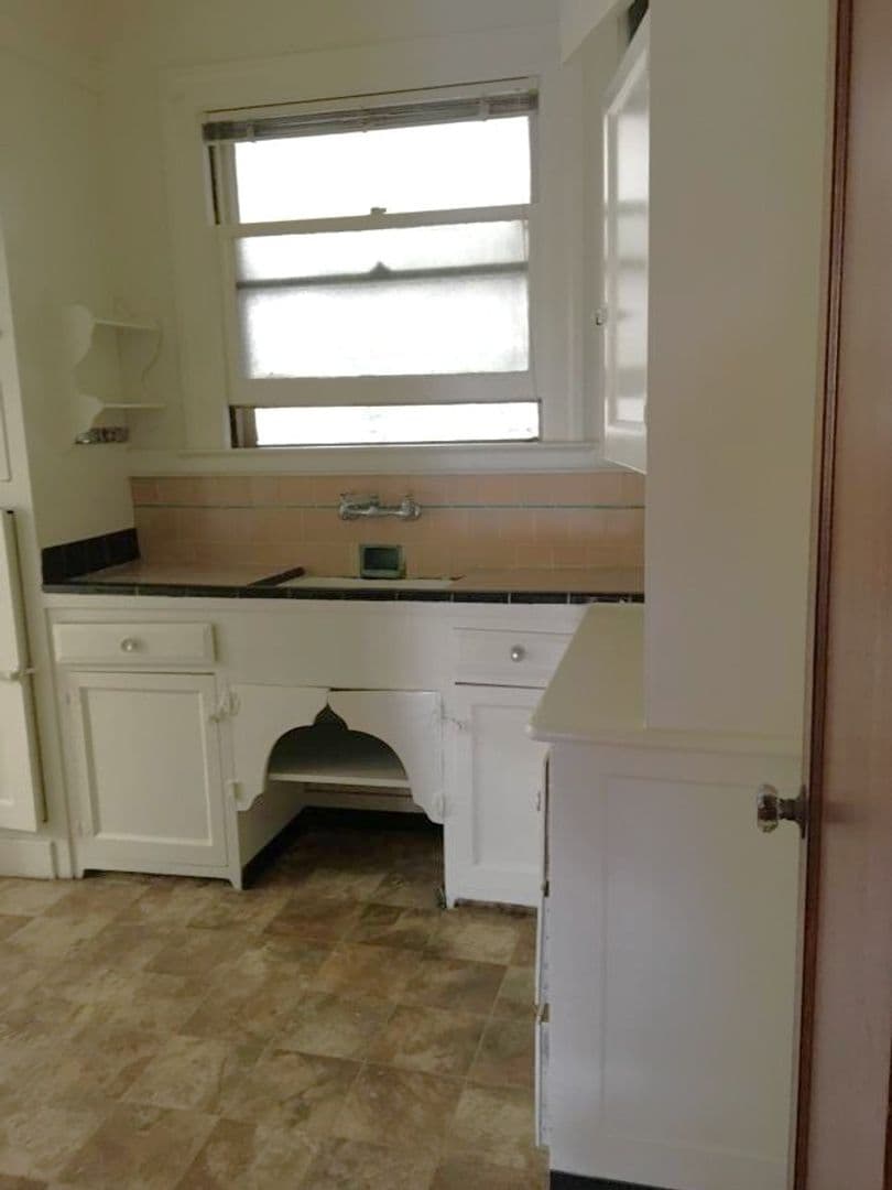 Berkeley Apartment: 2533 Durant Ave. Apt 1