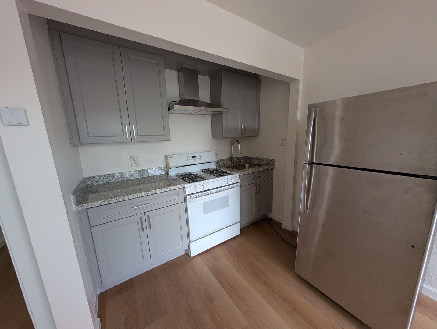 Berkeley Apartment: 1213 San Pablo Ave  #104