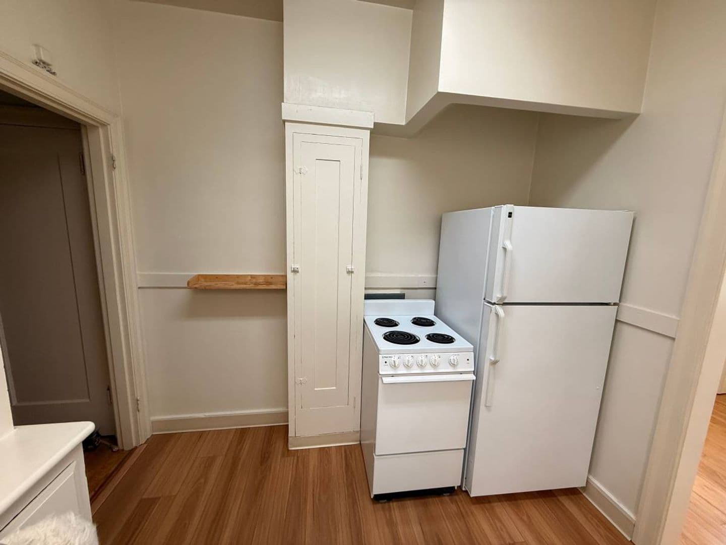Berkeley Apartment: 2533 Durant Ave. Apt 23