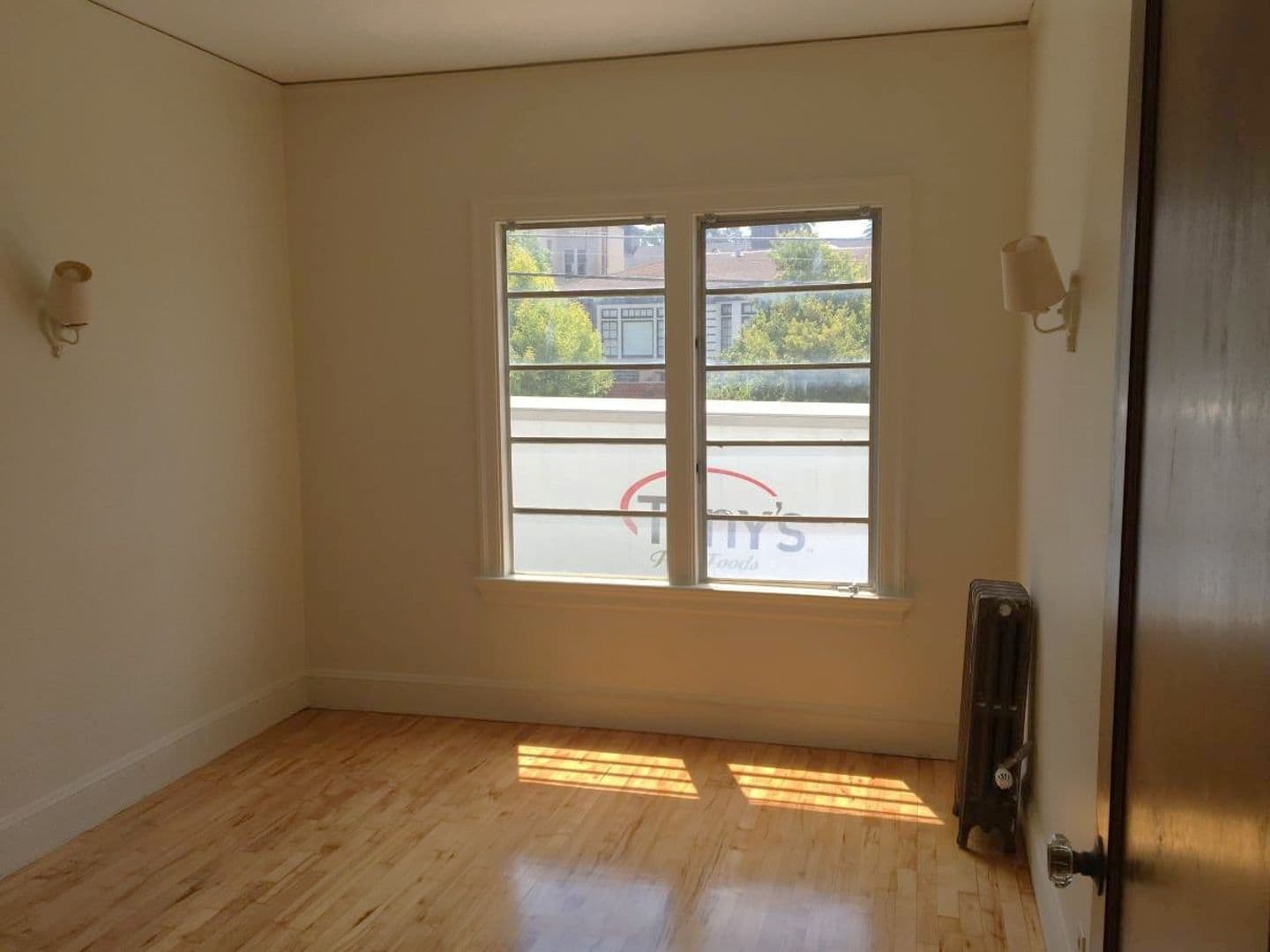 Berkeley Apartment: 2533 Durant Ave. Apt 1