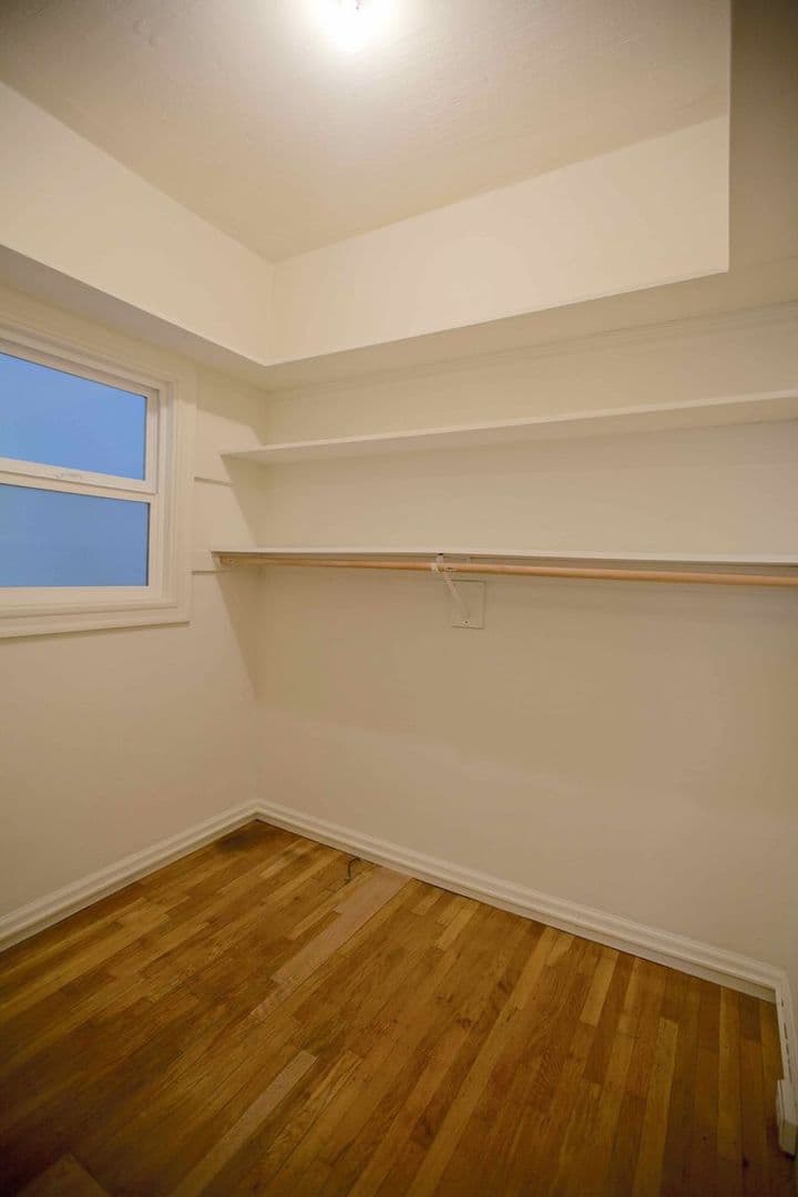 Berkeley Apartment: 2339 Prince St.