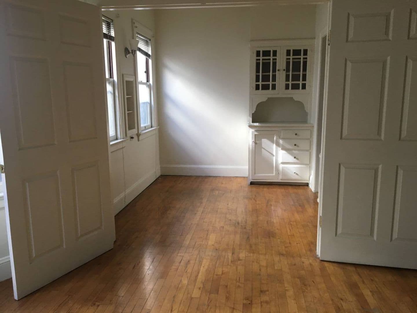 Berkeley Apartment: 2533 Durant Ave. Apt 4