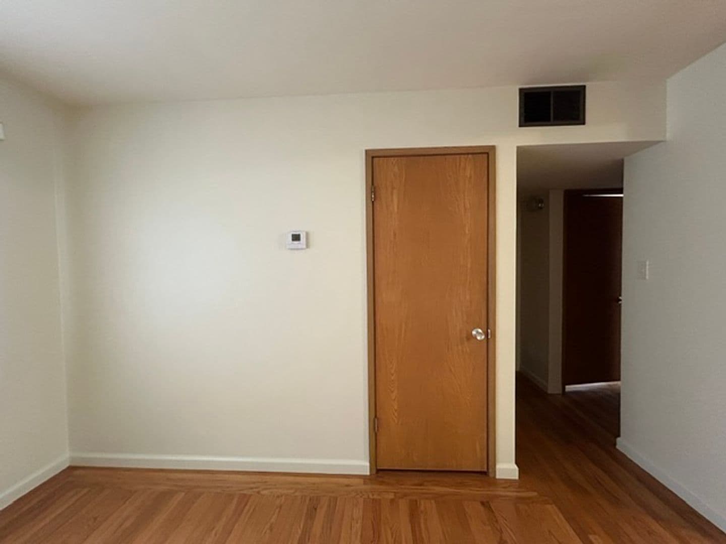 El Cerrito Apartment: 939 Lexington Ave.  #6