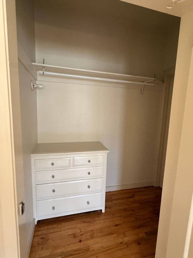 Berkeley Apartment: 2533 Durant Ave. Apt 23