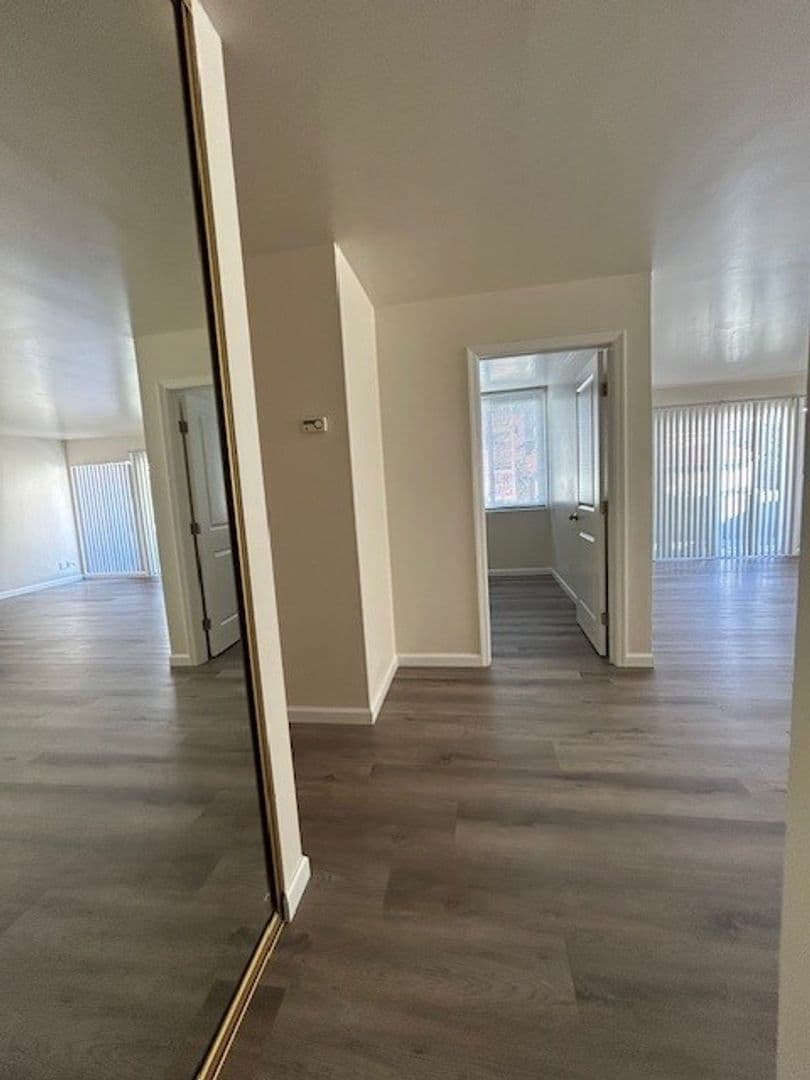 Berkeley Apartment: 2024 Vine Street Unit 1A