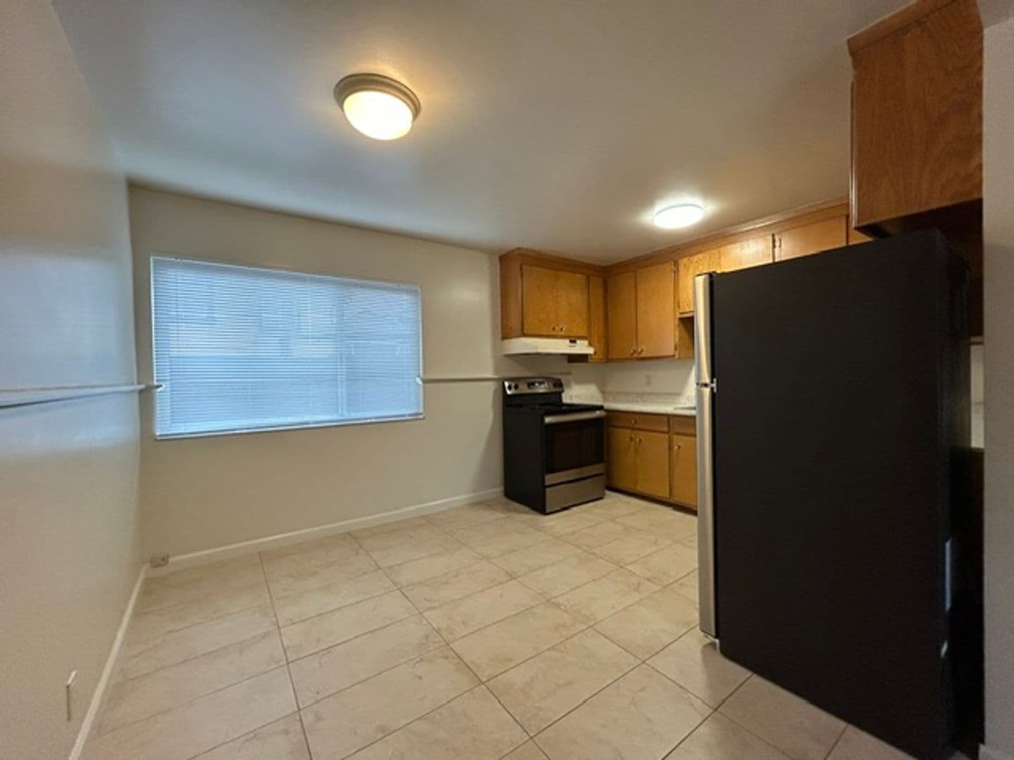 El Cerrito Apartment: 939 Lexington Ave.  #6