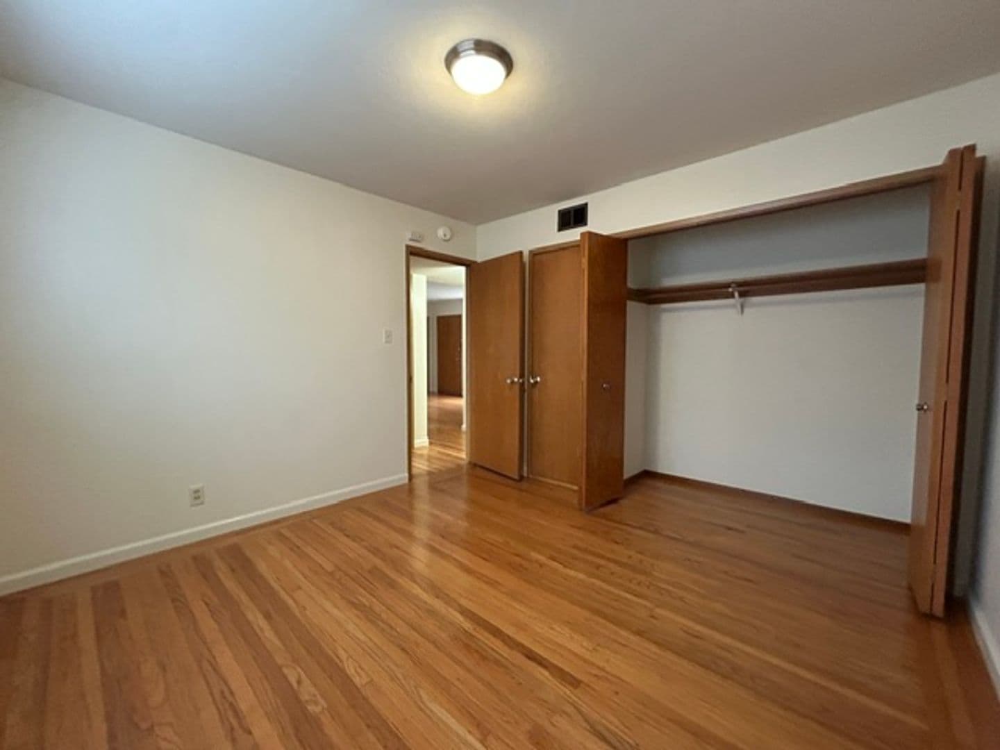 El Cerrito Apartment: 939 Lexington Ave.  #6