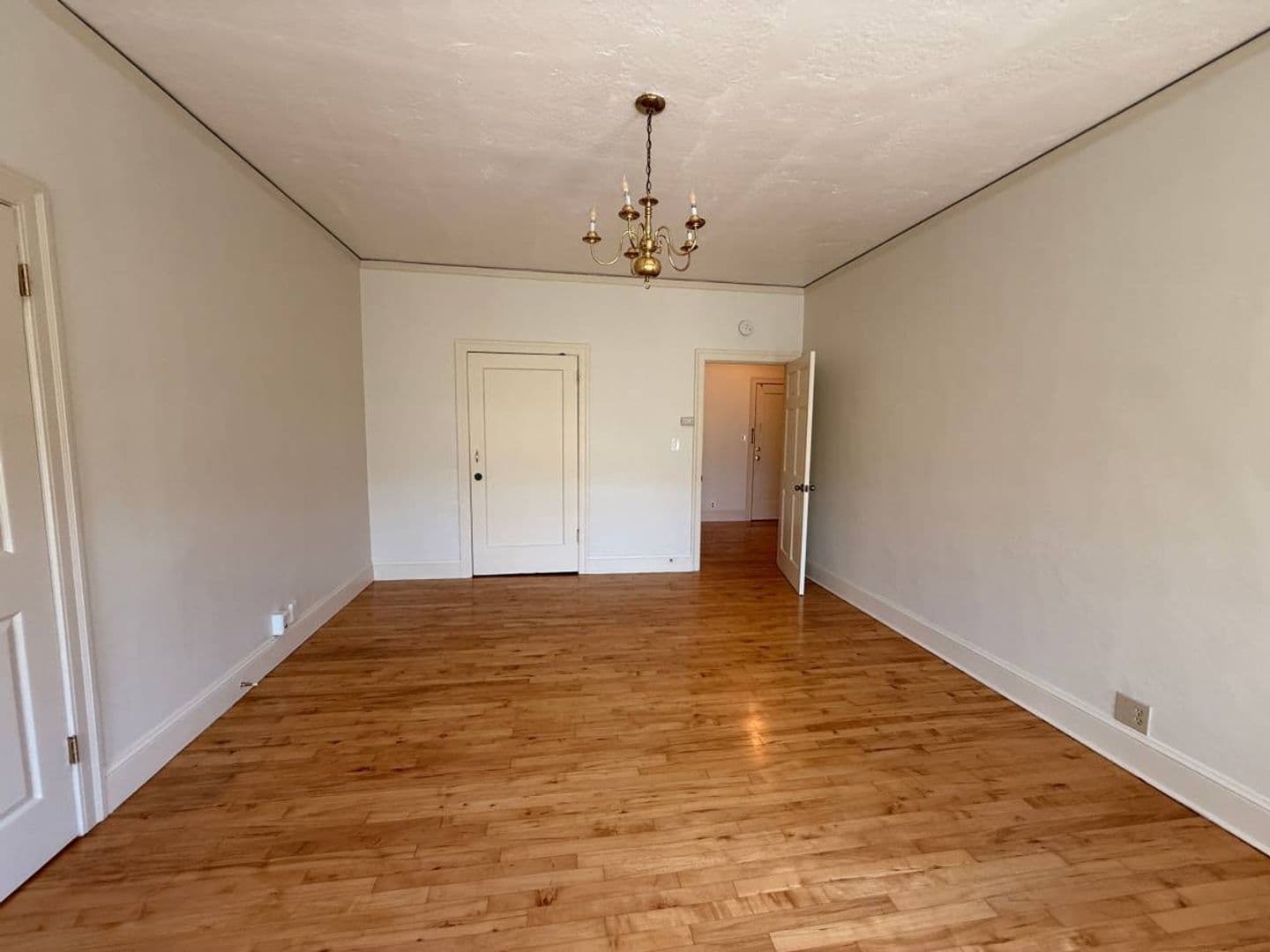 Berkeley Apartment: 2533 Durant Ave. Apt 23