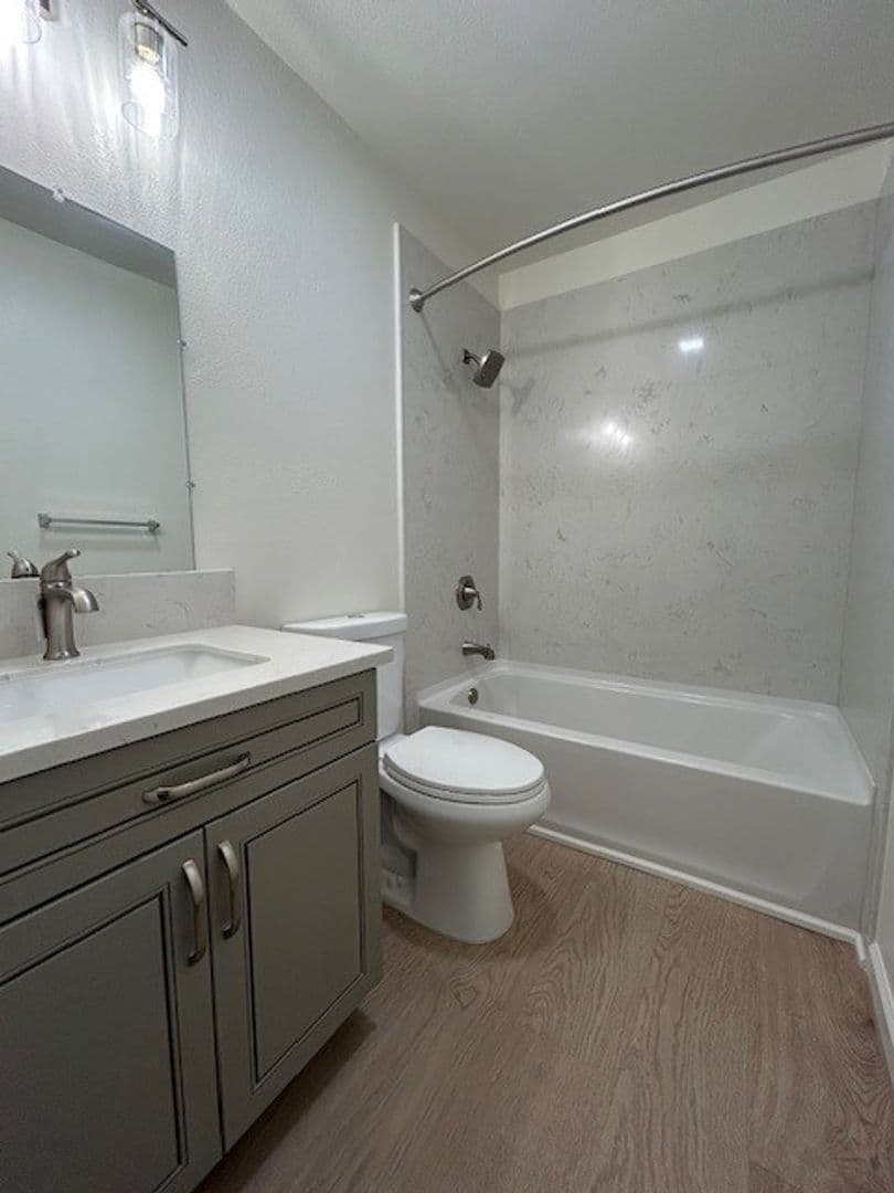 El Cerrito Apartment: 3419 Carlson Blvd.