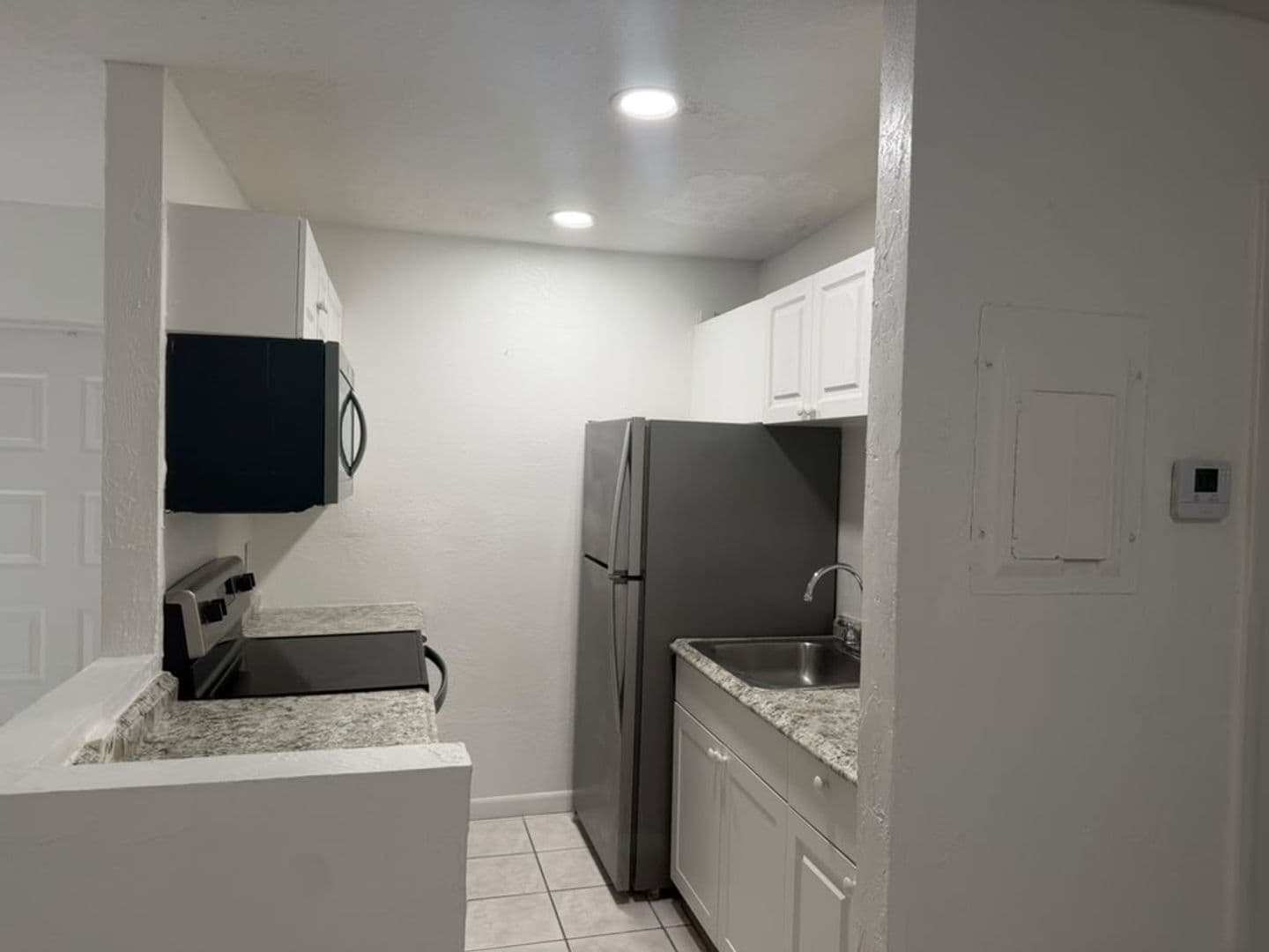 Boynton Beach House: 1 Crossings Circle #C