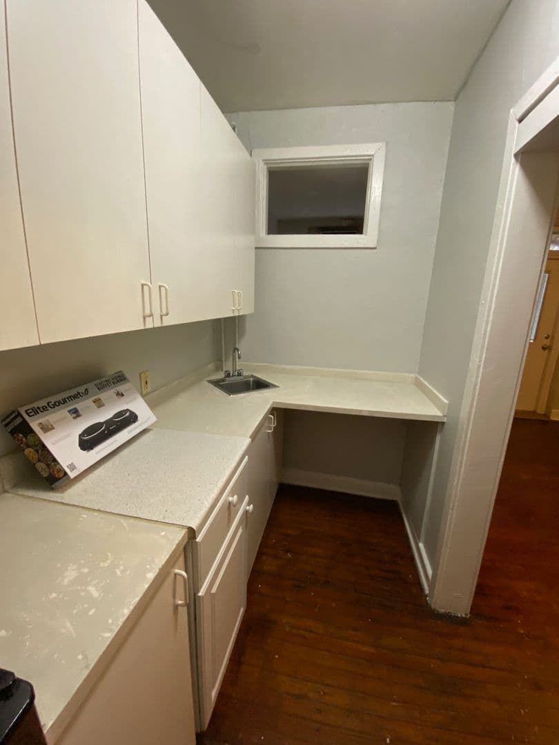 West Palm Beach Apartment: 523 24th St