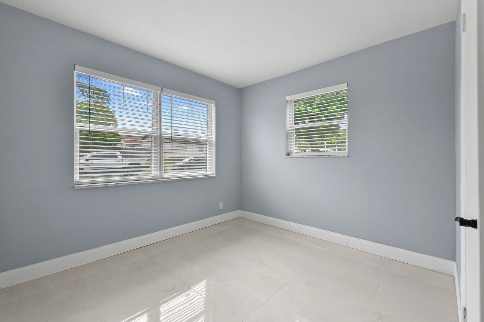Riviera Beach Apartment: 968 W 9th St
