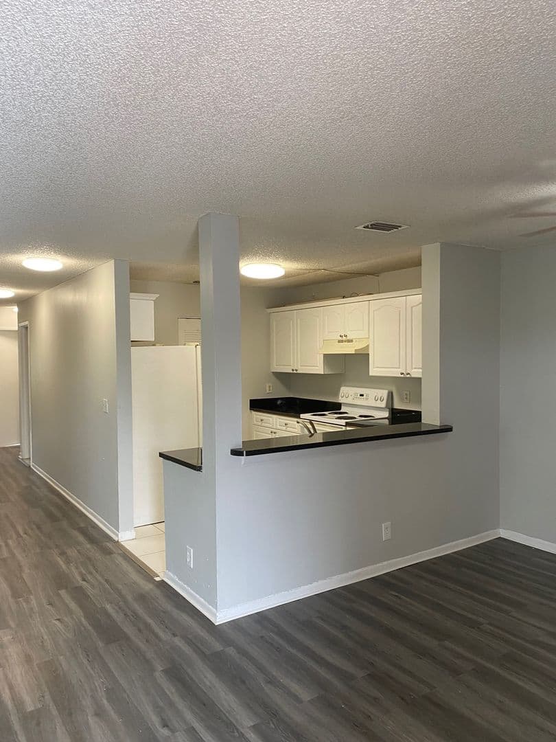 Coral Springs Apartment: 11401 - 11453 NW 35 St