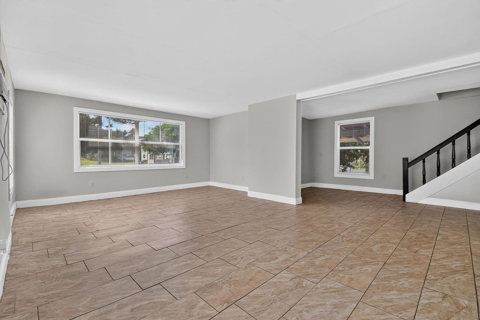 West Palm Beach Apartment: 885 7th St