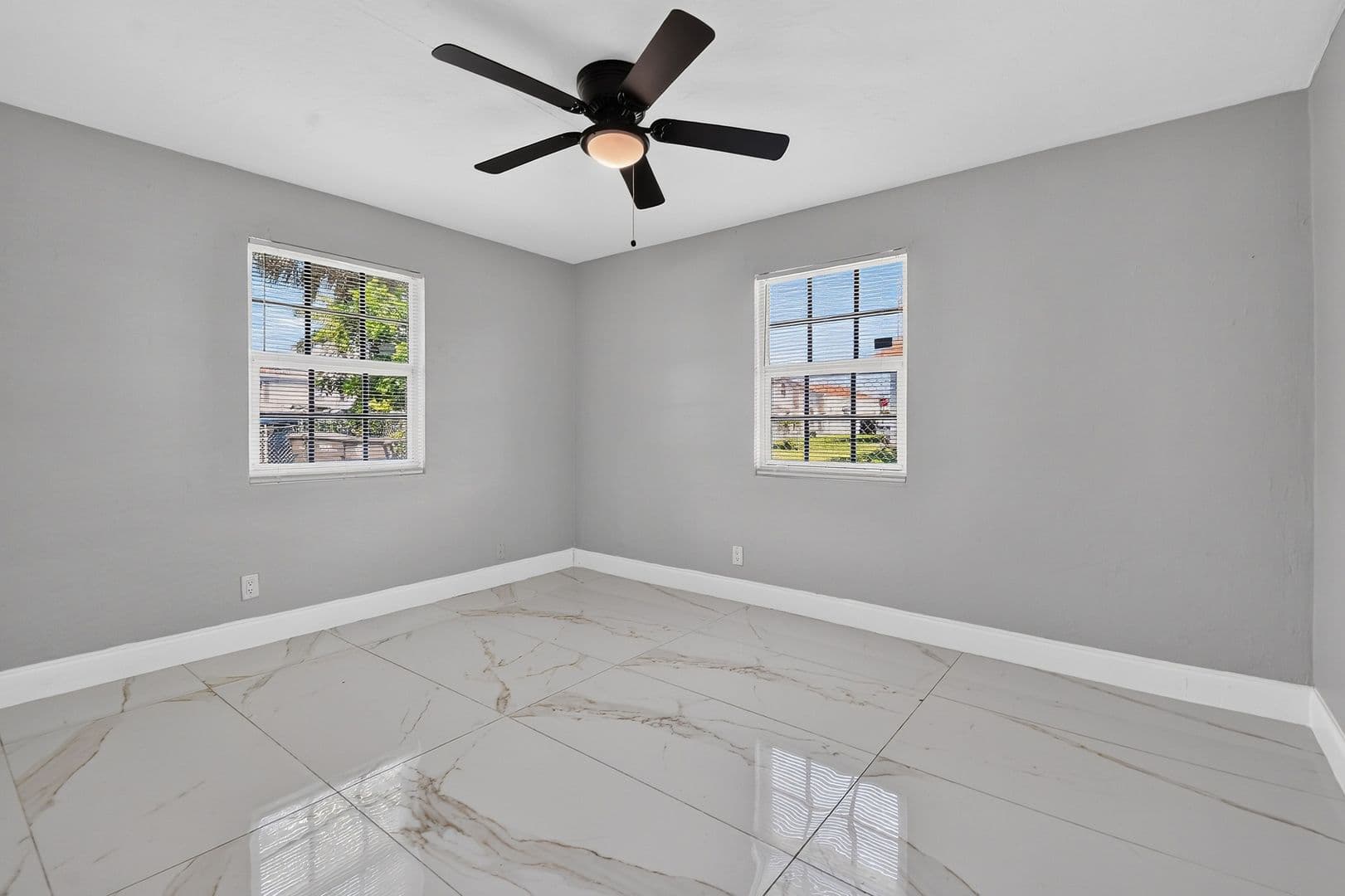 West Palm Beach Apartment: 812 13th St