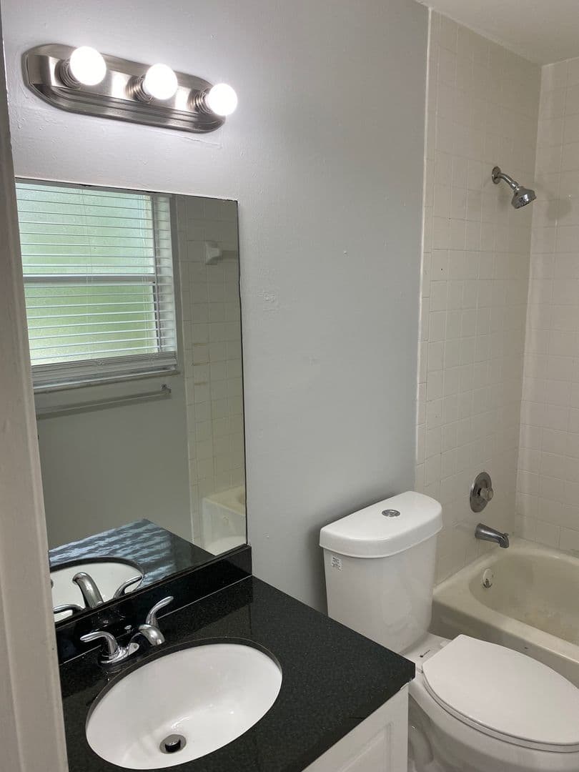 Coral Springs Apartment: 11401 - 11453 NW 35 St