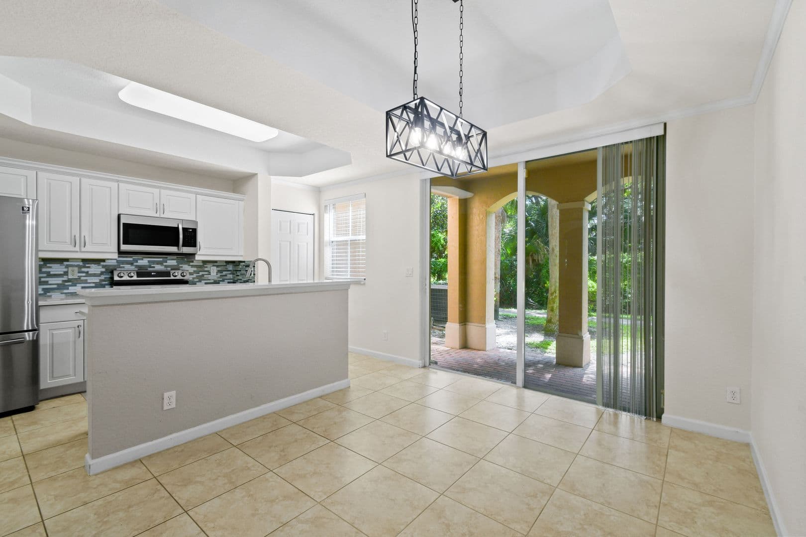 West Palm Beach House: 2912 Hidden Hills