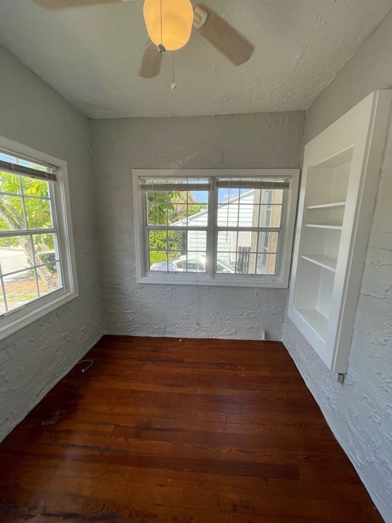 West Palm Beach Apartment: 736 Omar Road