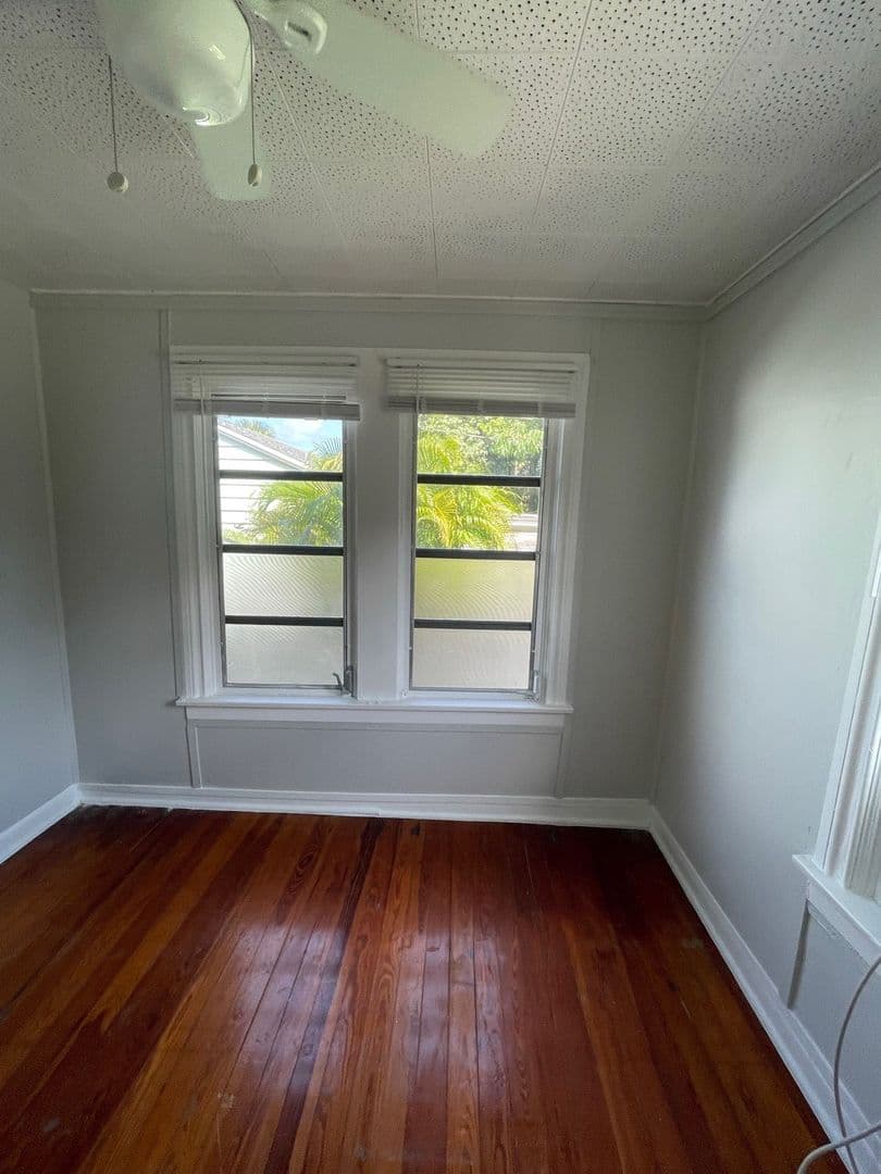 West Palm Beach Apartment: 736 Omar Road