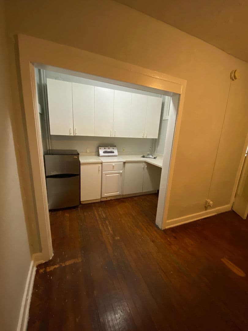 West Palm Beach Apartment: 523 24th St