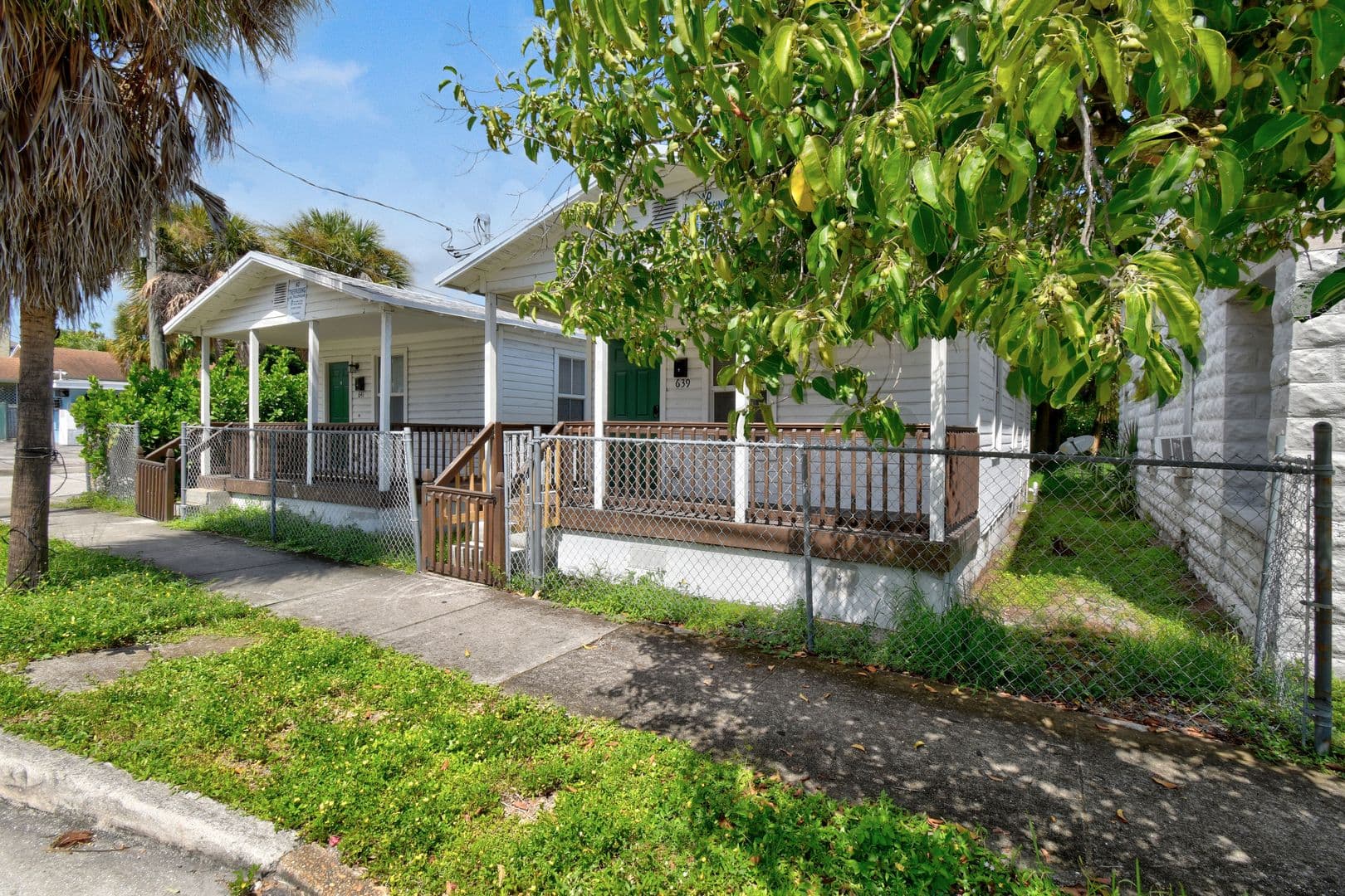 West Palm Beach House: 639 6th Street