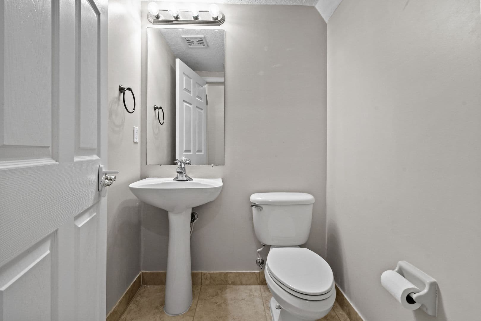 West Palm Beach House: 2912 Hidden Hills