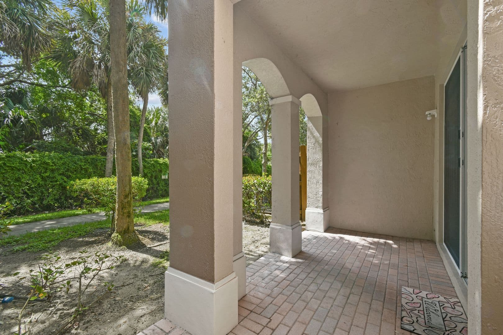 West Palm Beach House: 2912 Hidden Hills