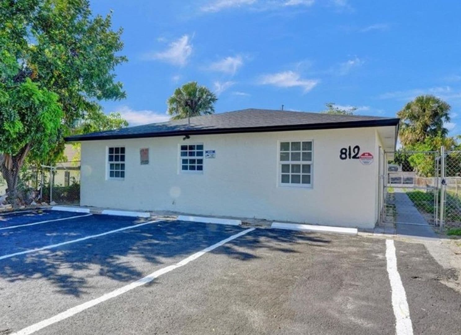 West Palm Beach Apartment: 812 13th St