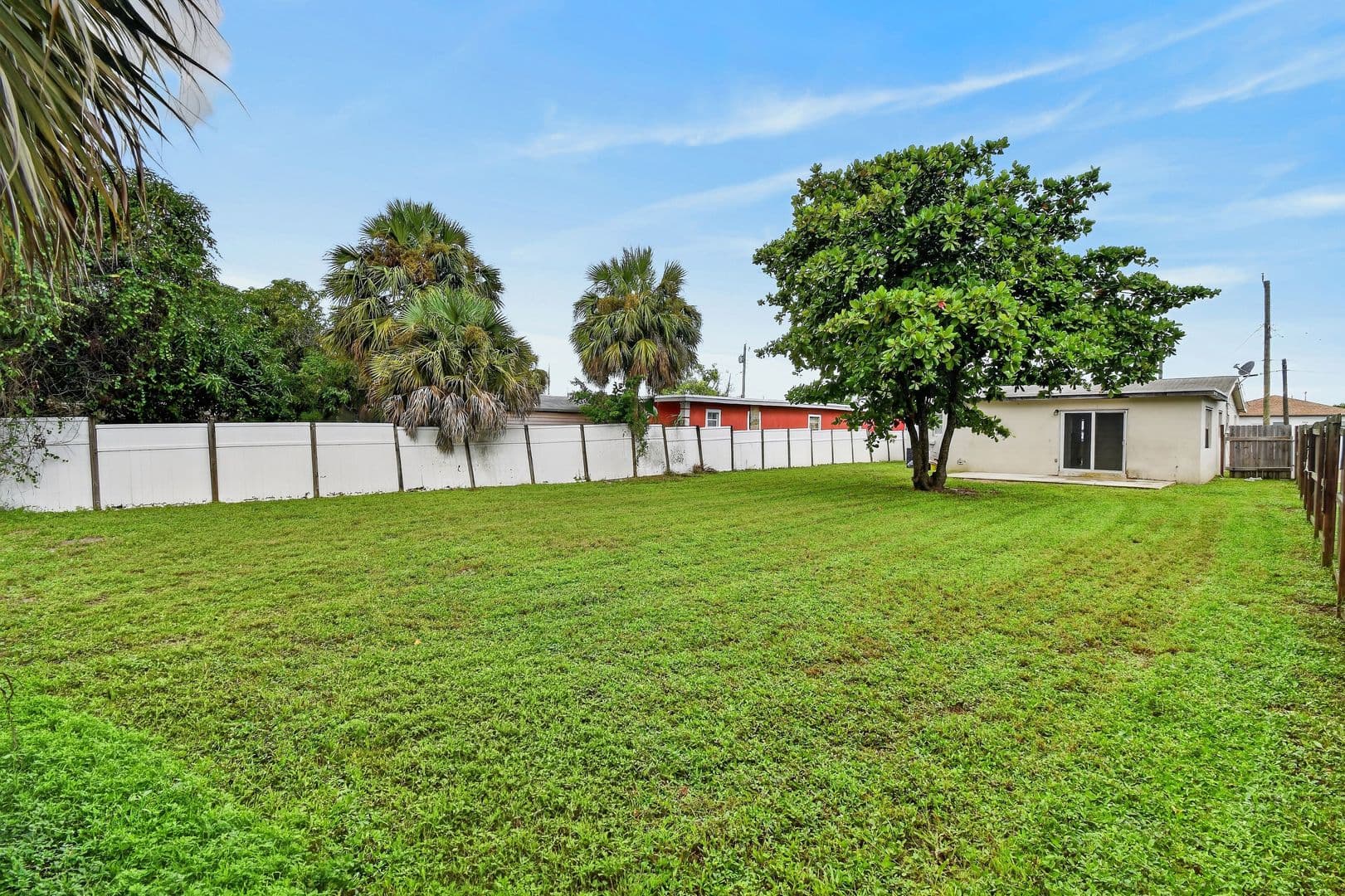 Riviera Beach House: 1037 W 28Th St