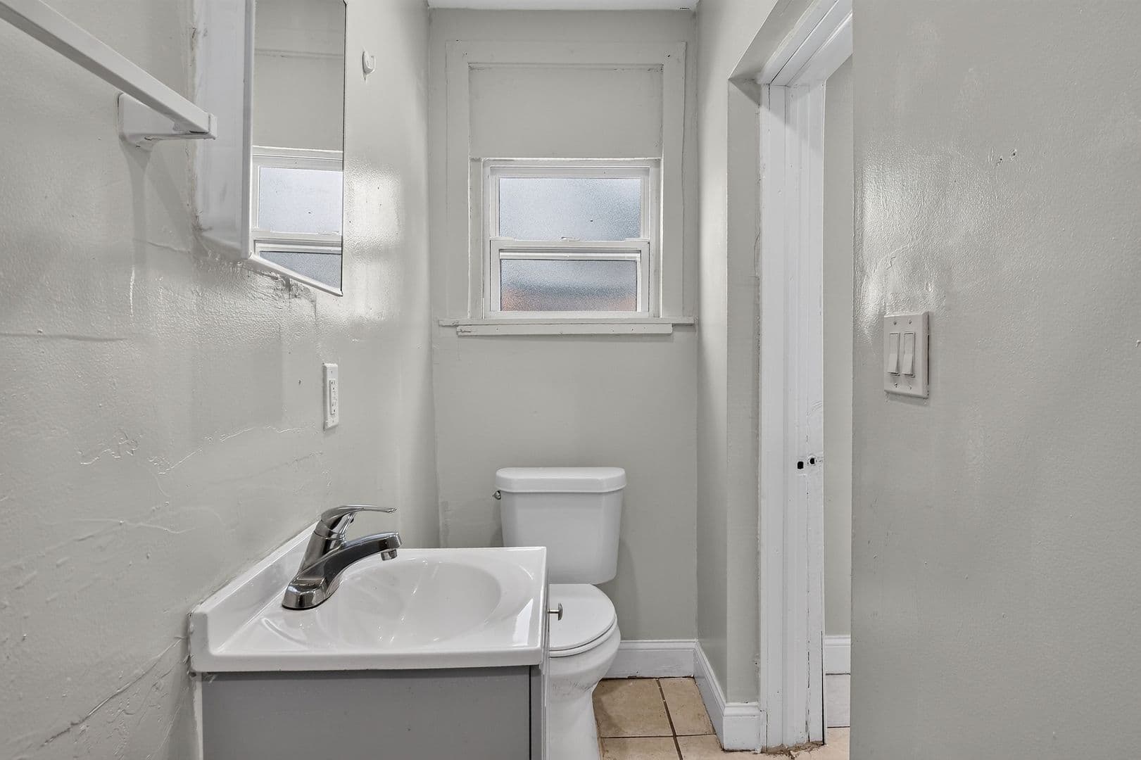 West Palm Beach Apartment: 885 7th St