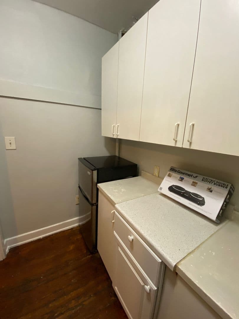 West Palm Beach Apartment: 523 24th St