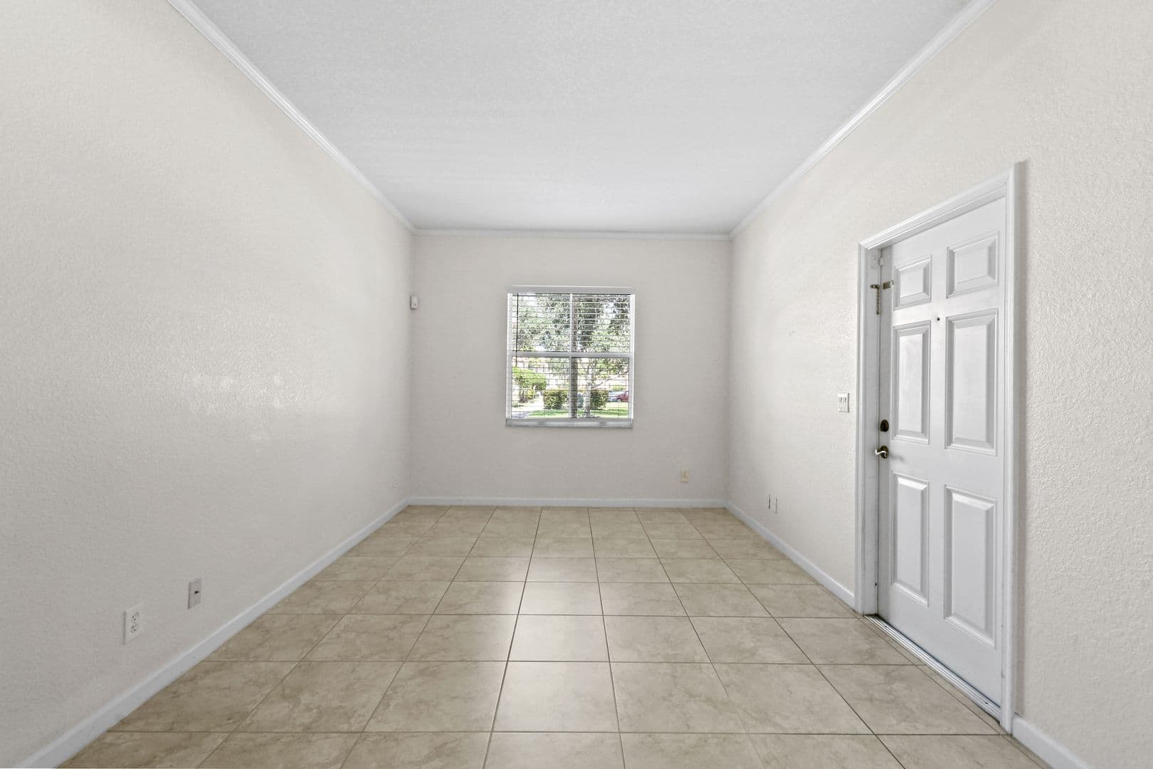 West Palm Beach House: 2912 Hidden Hills
