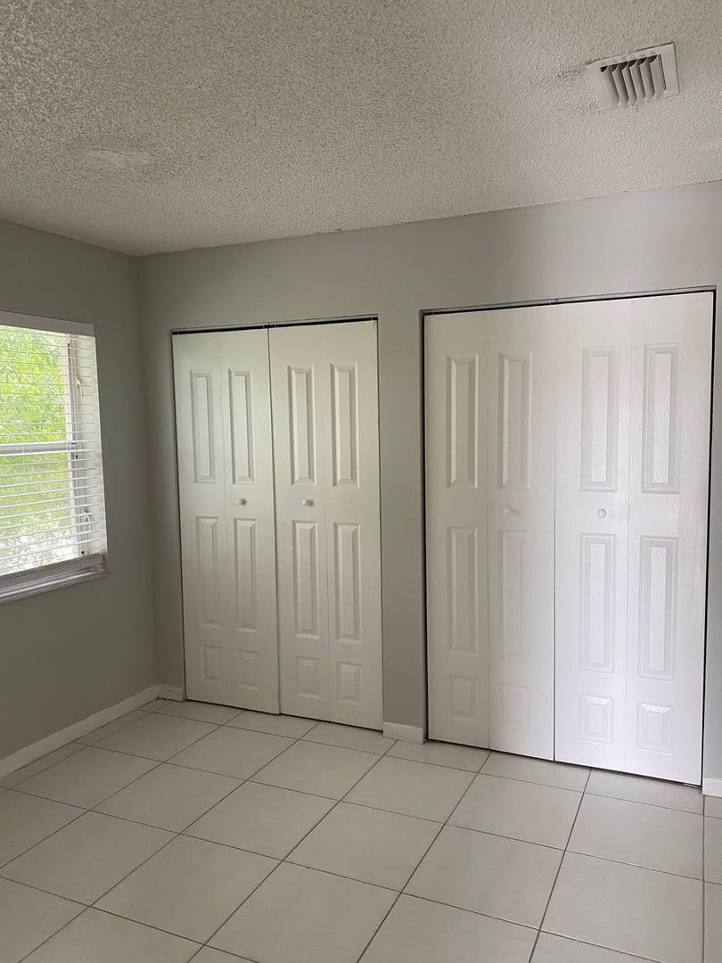 Coral Springs Apartment: 11401 - 11453 NW 35 St